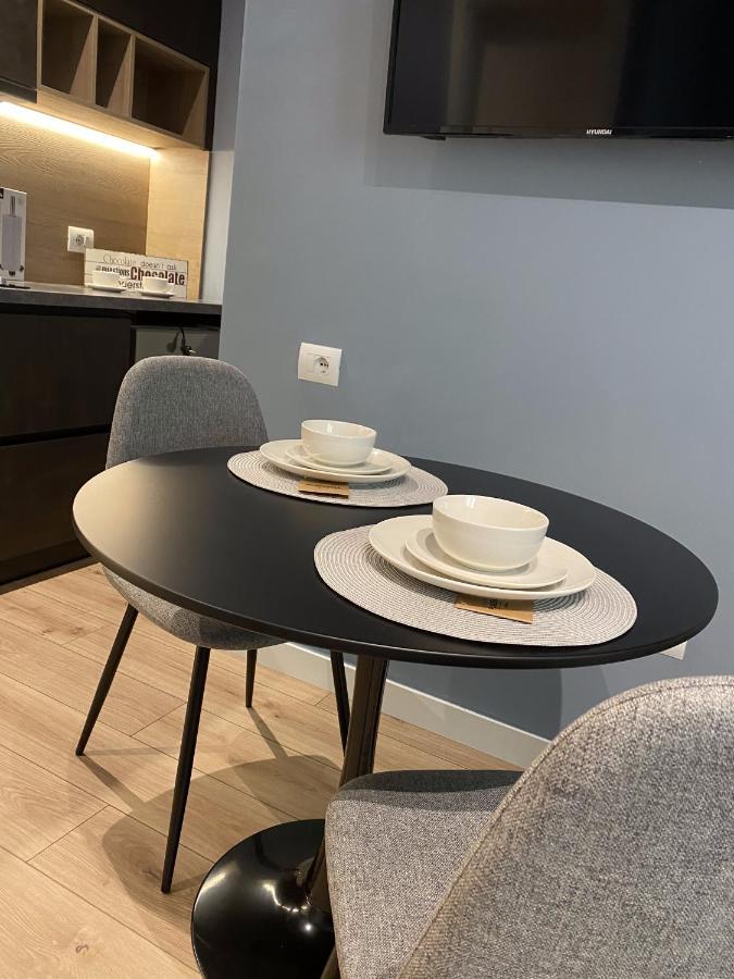 Living Studio Apartments 티라나 외부 사진