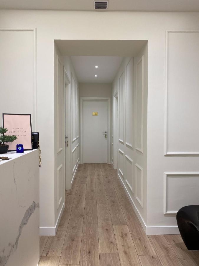 Living Studio Apartments 티라나 외부 사진