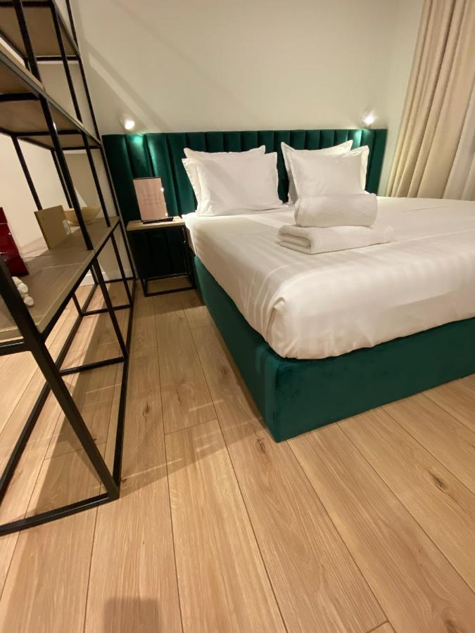 Living Studio Apartments 티라나 외부 사진