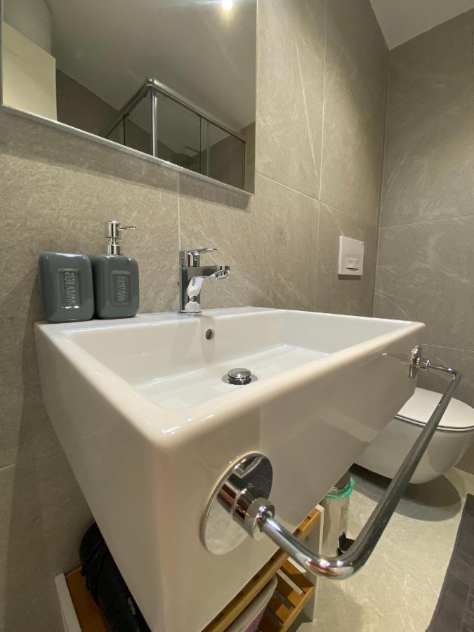 Living Studio Apartments 티라나 외부 사진