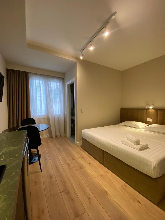 Living Studio Apartments 티라나 외부 사진
